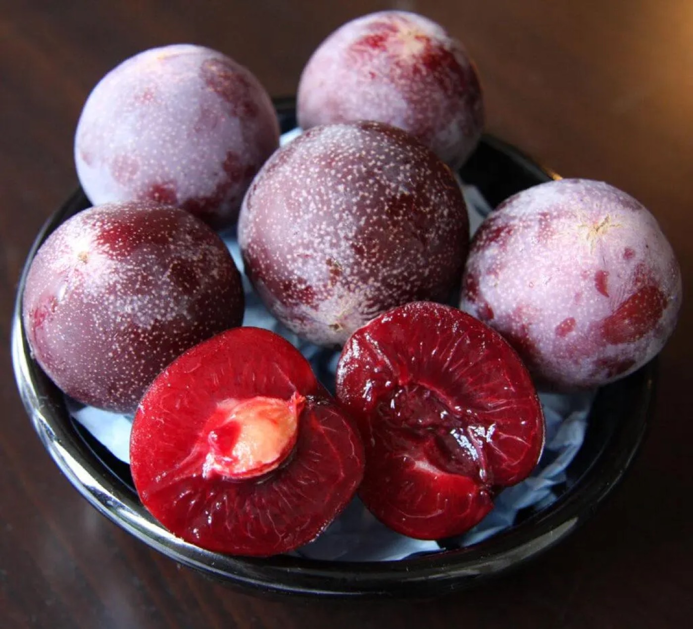 Flavor King Pluot fruit